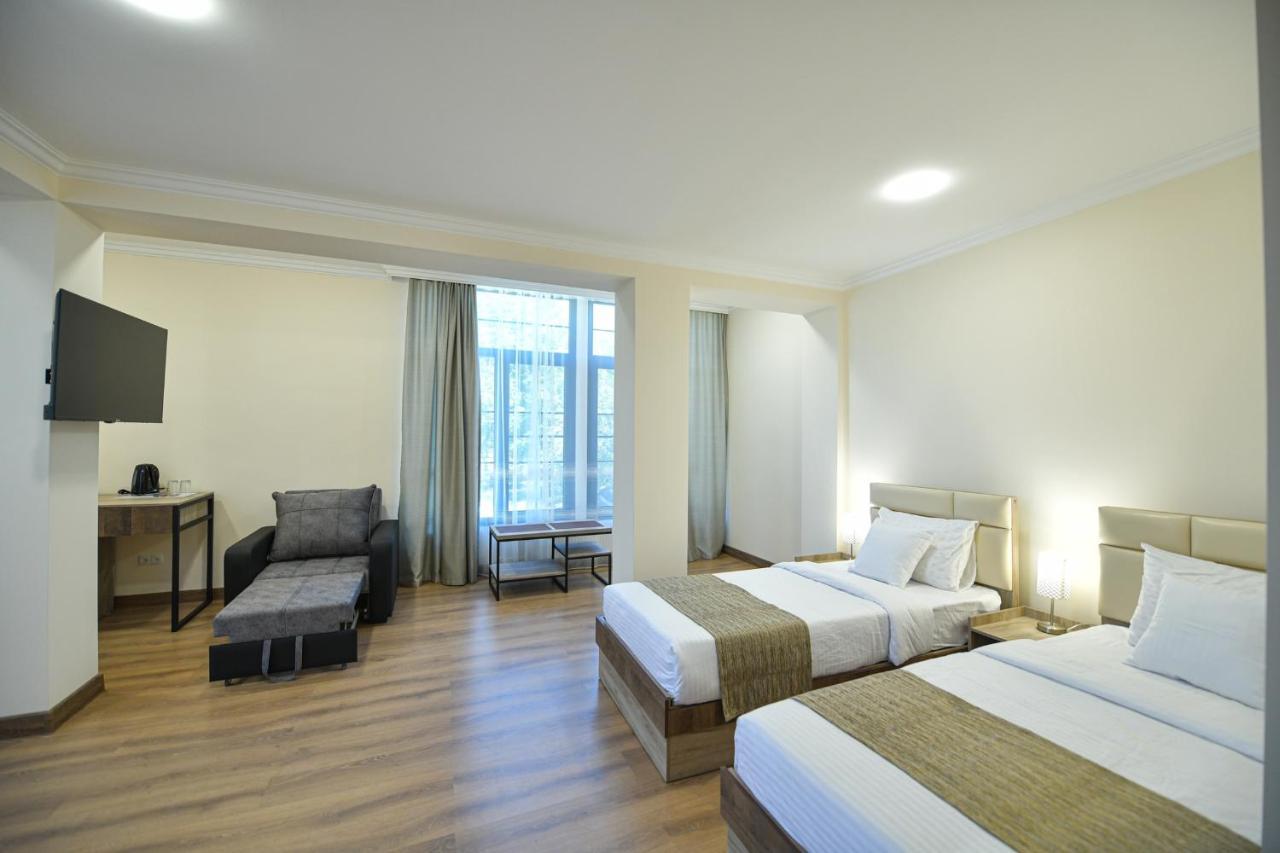 Madin Eco Hotel Debed Zewnętrze zdjęcie